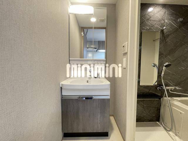 洗面設備　１０階同一間取り写真