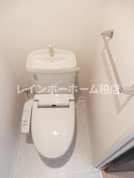 トイレ　トイレもきれいです