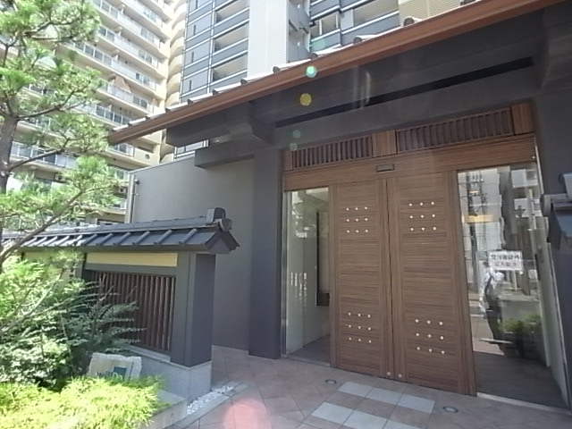 エントランス　和風でお洒落なエントランスです。