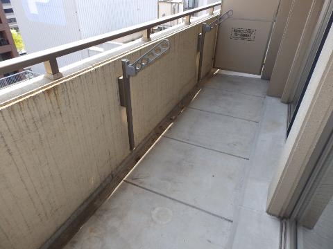 バルコニー　ベランダ