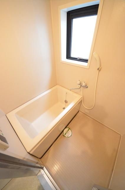 バス・シャワールーム　☆１日の疲れを洗い流す癒しの空間☆