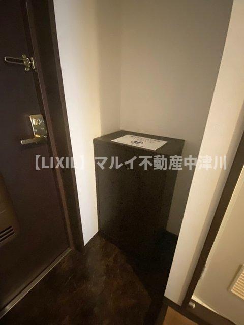 玄関　玄関　シューズボックスあり