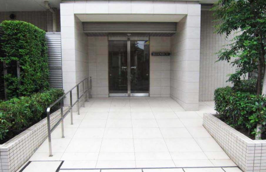 エントランス　★洗練されたデザインのエントランス★