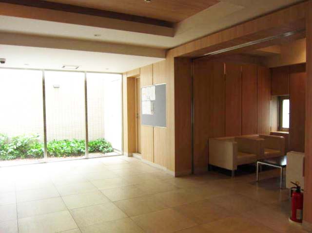 ロビー　★高級感のあるロビー★