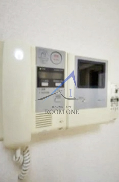 セキュリティ　モニター付きインターホンです。