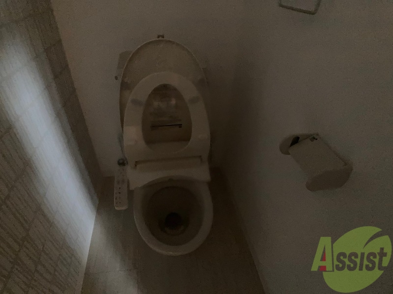 トイレ　トイレです。ウォシュレット付を探している方、おすすめです。