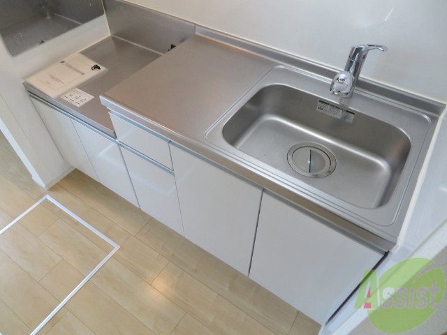 キッチン　キッチンはオシャレなデザインでした。洗い場も大きい。