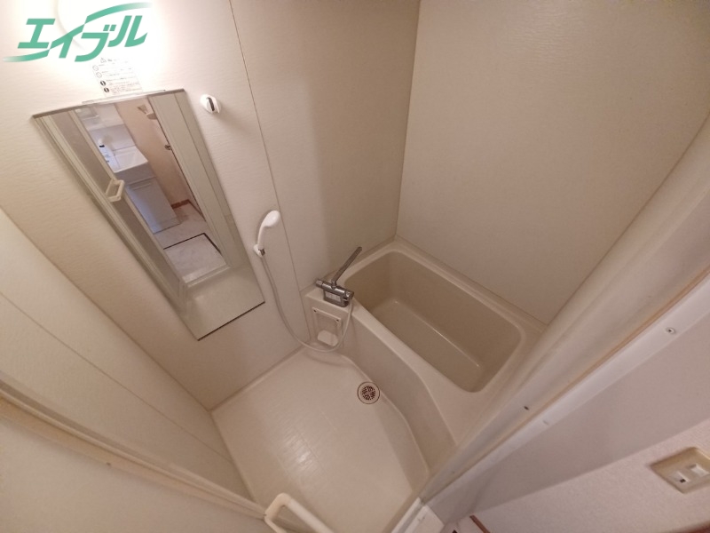 バス・シャワールーム　同物件別室画像