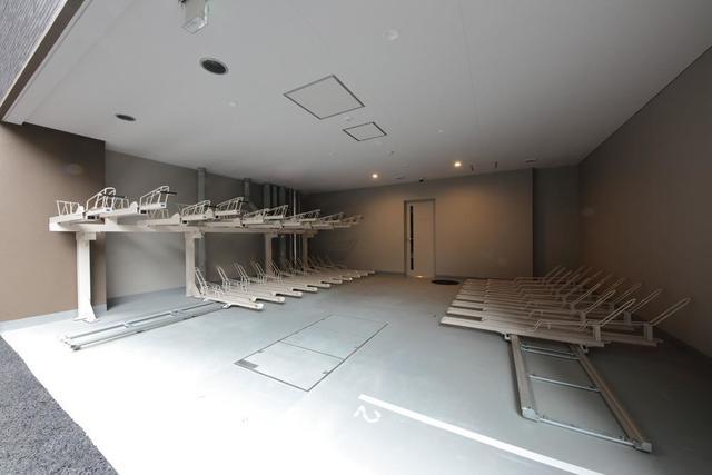 駐車場　駐輪場