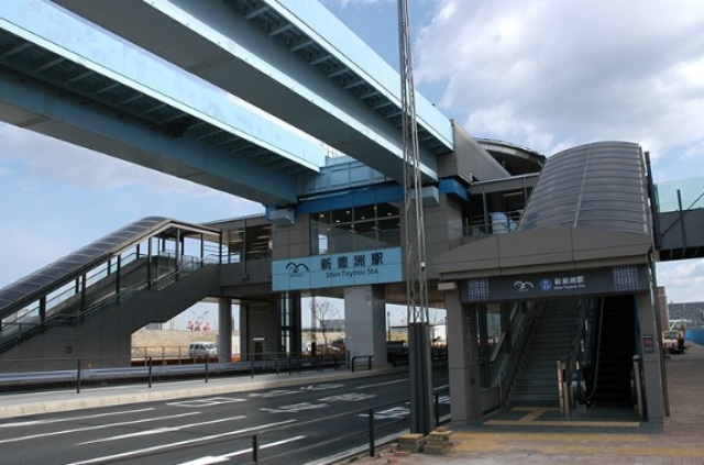 ショッピングセンター　イオン東雲店（ショッピングセンター）まで1060m