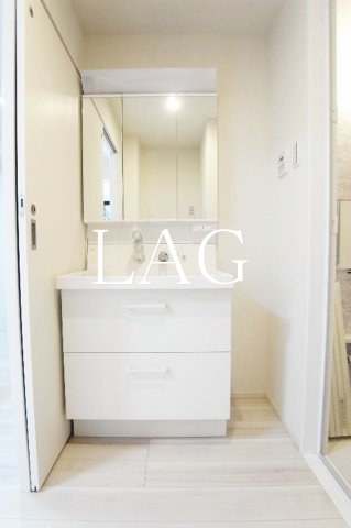 洗面設備　洗面台です。