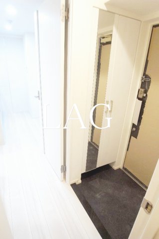 玄関　玄関です。