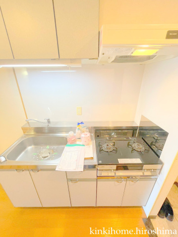 キッチン　写真は別のお部屋です。現況を優先