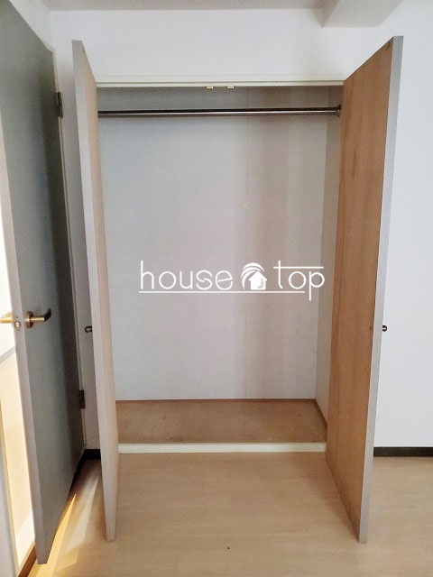 収納　洋室のクローゼット