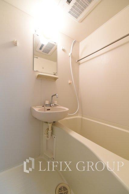 バス・シャワールーム　風呂