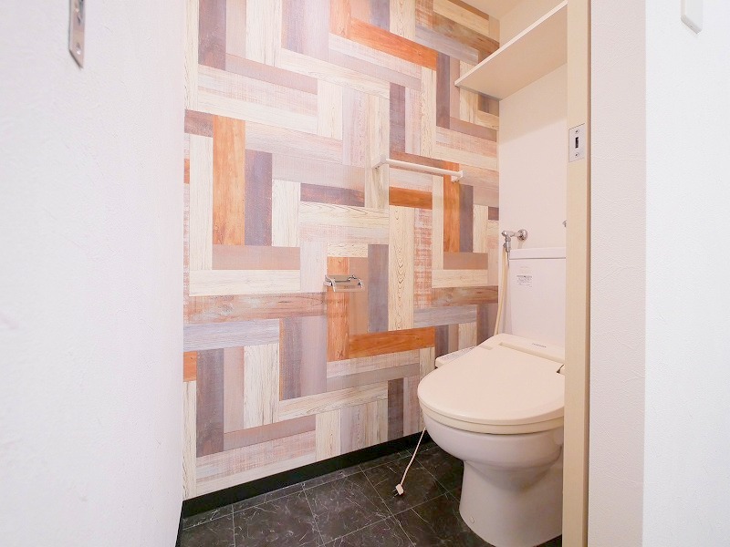 トイレ　※別号室参考写真