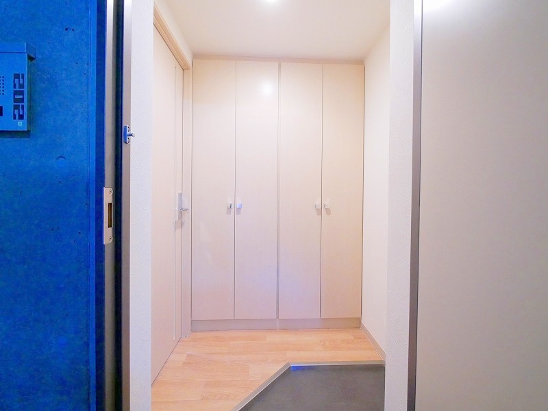 玄関　※別号室参考写真