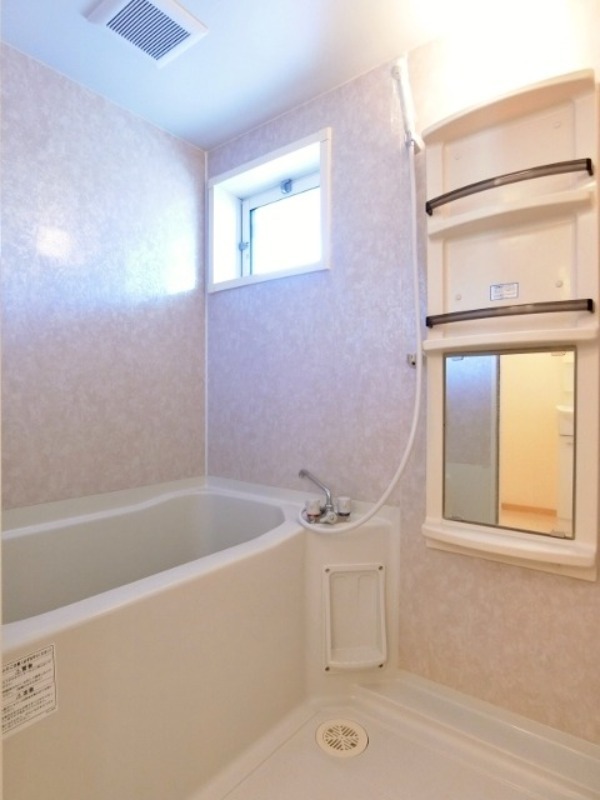 バス・シャワールーム　図面と現状に相違がある場合には現状を優先