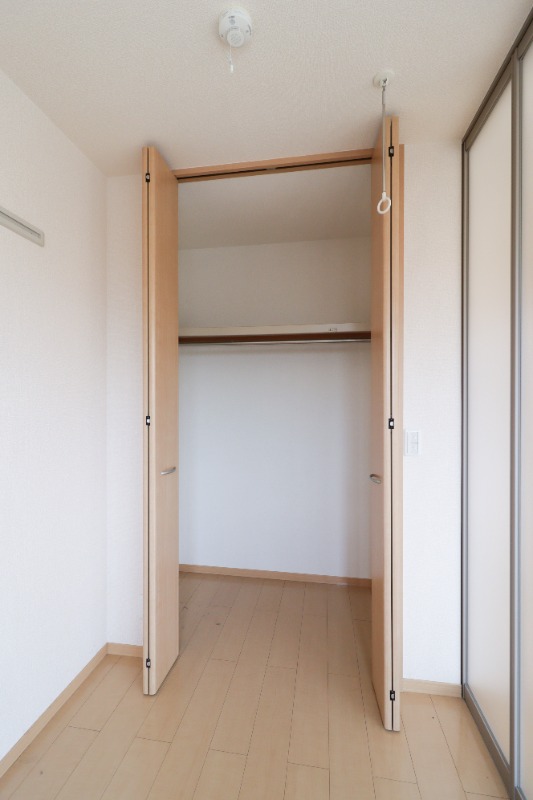 収納　図面と現状に相違がある場合には現状を優先