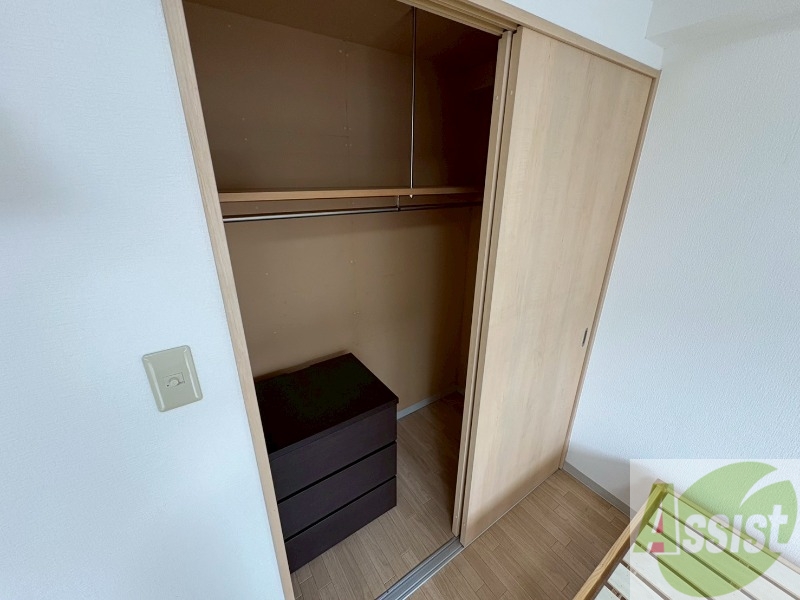 収納　クローゼットがありました。お洋服や荷物はここへ