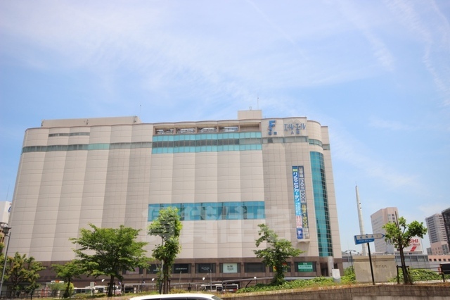 その他　ビックカメラ　広島駅前店（その他）まで880m