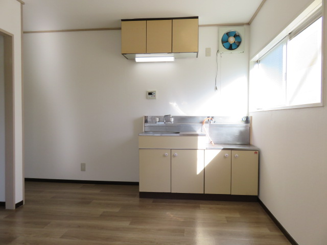 キッチン　6.3帖の広さがあるDKはゆったりしています！！