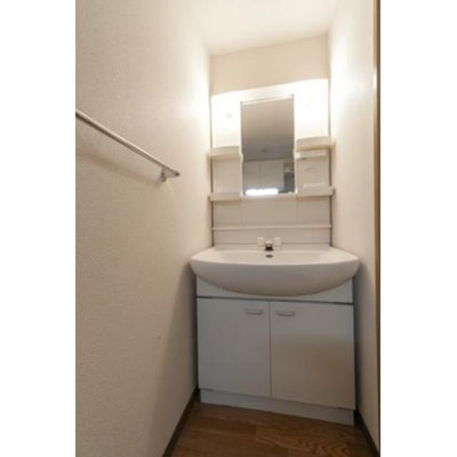 洗面設備　※写真は同タイプ住戸です。