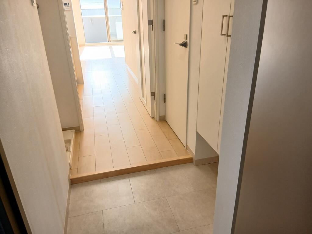 玄関　※別号室