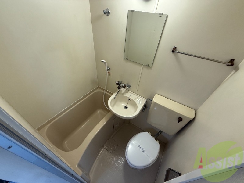 バス・シャワールーム