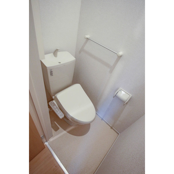 トイレ　同じ建物の別の部屋