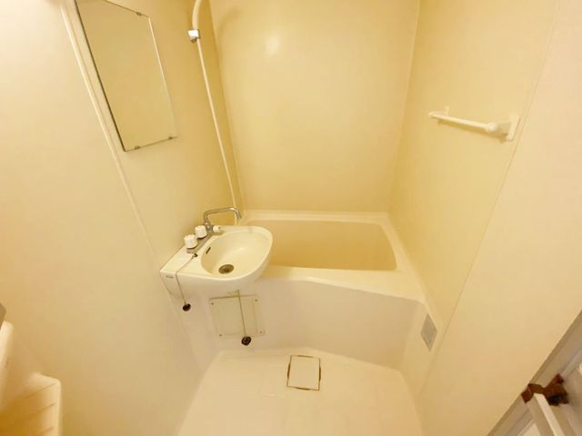 洗面設備　※室内写真別部屋