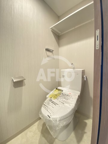 トイレ　エステムコート大阪・弁天町　トイレ