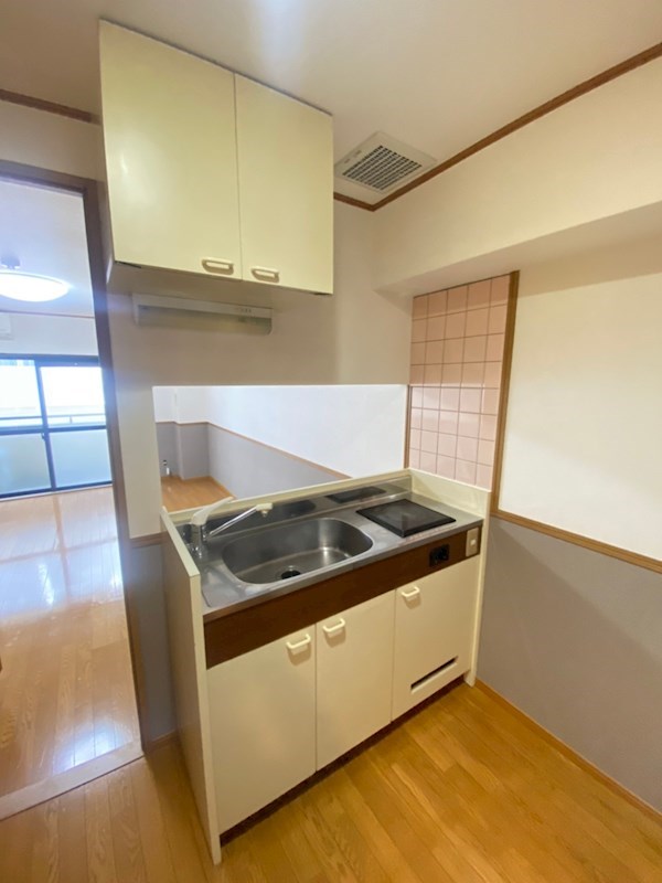 キッチン　キッチンでお料理をお楽しみください