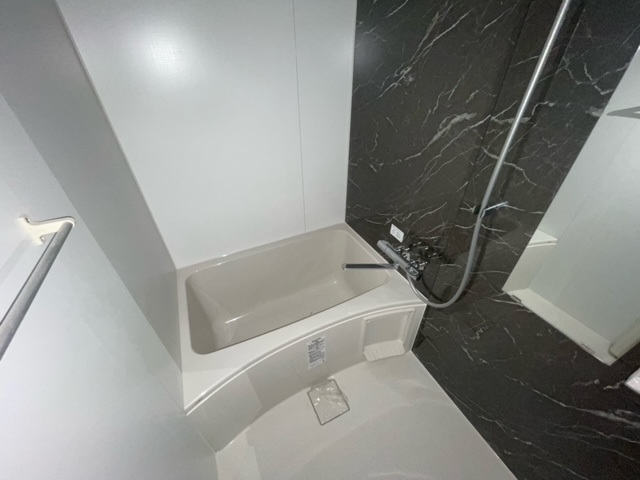 バス・シャワールーム　現況優先