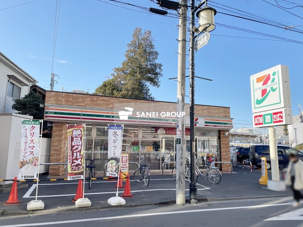 コンビニ　セブンイレブン清瀬駅北口店（コンビニ）まで320m