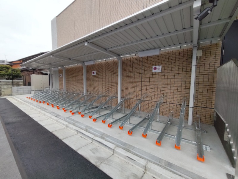 その他共有部分　駐輪場完備