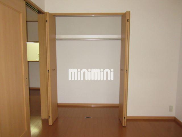 収納　クローゼット付で洋服の収納も出来ます