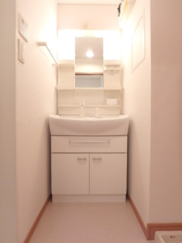 洗面設備　図面と現状に相違がある場合には現状を優先