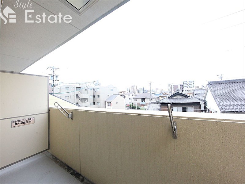 バルコニー　バルコニー