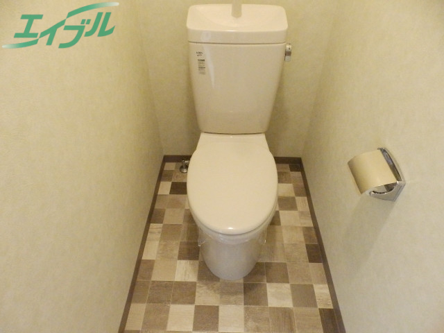 トイレ　別部屋写真です