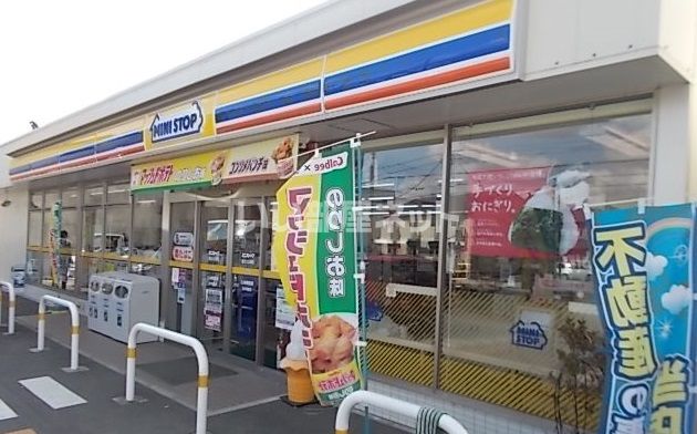 コンビニ　ミニストップ 富士入山瀬店（コンビニ）まで1718m
