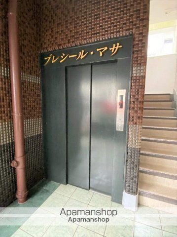 ロビー　ロビー