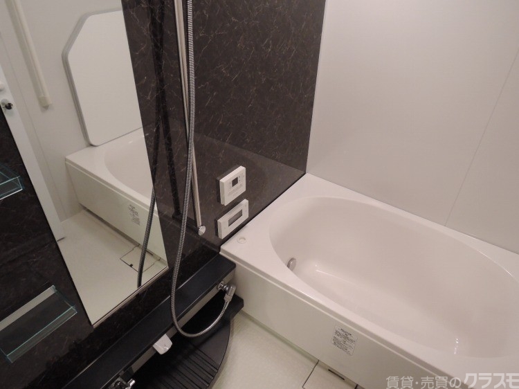 バス・シャワールーム　一日の疲れをリフレッシュ。