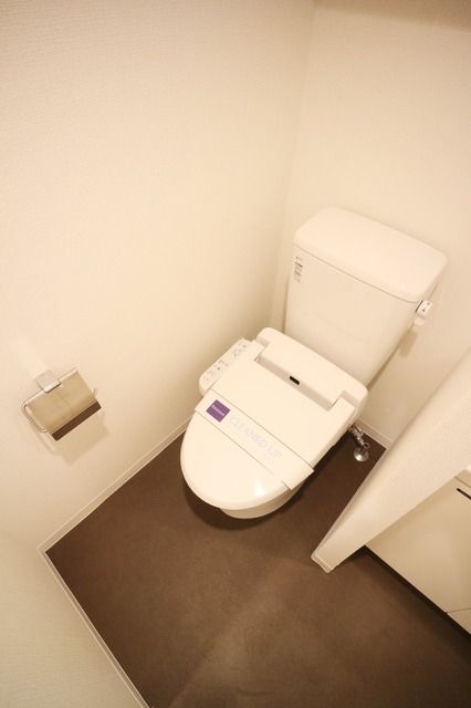 トイレ　★温水洗浄便座付きトイレ★