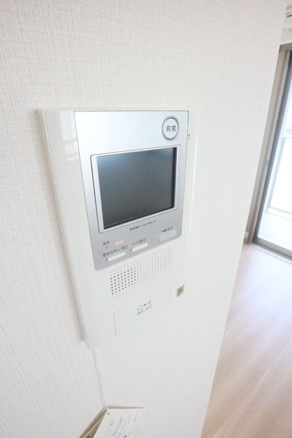 セキュリティ　★安心のモニター付きインターホン★