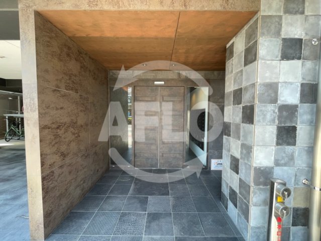 エントランス　フォレスタ長居　エントランス