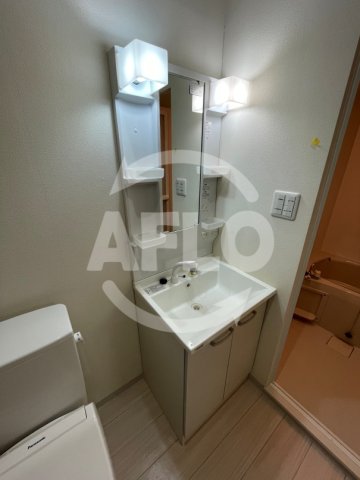 洗面設備　フォレスタ長居　独立洗面台