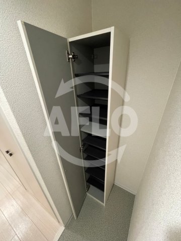 収納　フォレスタ長居　シューズボックス