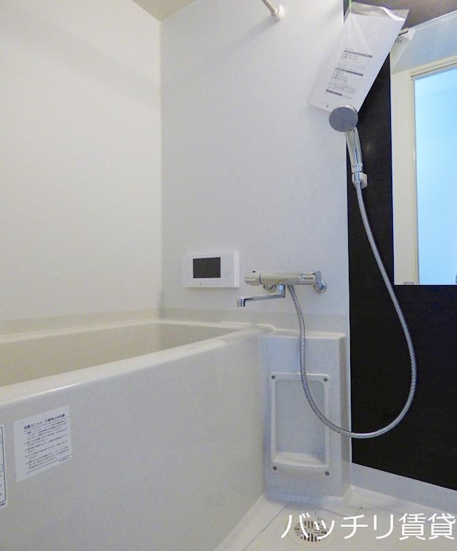 バス・シャワールーム　画像はイメージの為、色や間取りが異なる場合があります。現況を