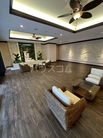 ロビー